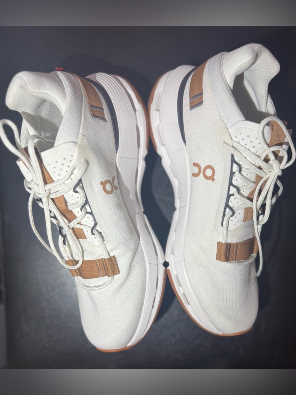 ON Cloudnova 2 Training Sneakers - Picture 6 of 16